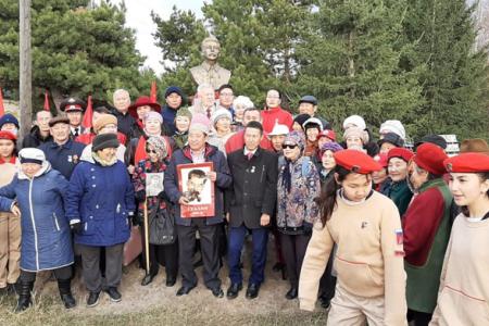 Республика Якутия. В Вилюйске открыли памятник И.В. Сталину