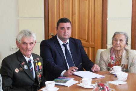 В Саратовской областной думе по инициативе КПРФ рассмотрят законопроект о «детях войны»