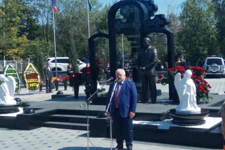 Казбек Тайсаев: «А.В. Захарченко - человек, у которого была невероятная воля, тепло души, мы будем помнить его всегда»