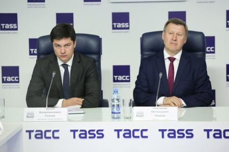 Выборы-2019: Анатолий Локоть провел первую пресс-конференцию после победы на выборах