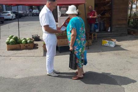 Ставропольские коммунисты и комсомольцы провели пикеты за честные выборы