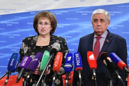 В.А. Ганзя и В.С. Шурчанов выступили перед журналистами в Государственной Думе