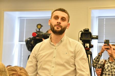 Нам исключительно важно показать пример созидательной работы!