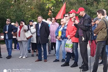 В Мурманске прошел митинг под лозунгом «За честные выборы! Ни одного голоса "Единой России"»