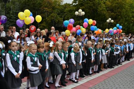 Г.А. Зюганов принял участие в торжественных мероприятиях, посвященных Дню Знаний, в Совхозе имени Ленина