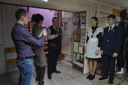 В Барнауле в школьный музей возвращена комсомольская экспозиция