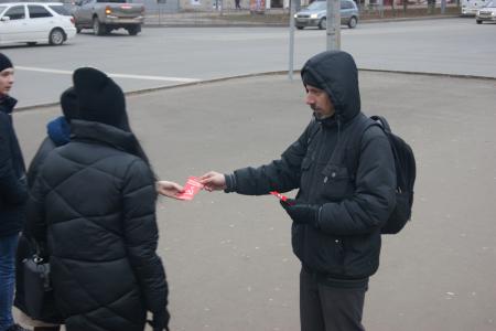В Кирове прошла акция в честь Дня Комсомола