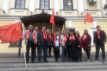 Костромская область. В новый век, комсомол!