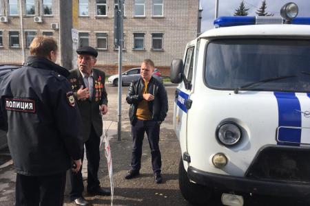 "Единоросса Шубчинского - сторожем в музей!". Веневские коммунисты активизировали борьбу против сноса памятника Ленину