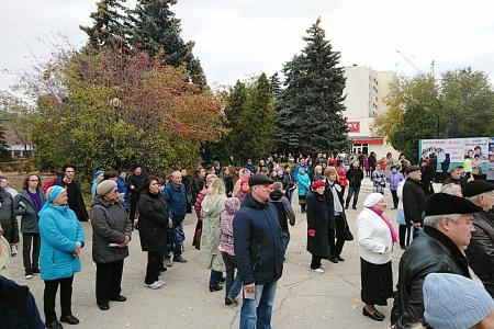 Саратовская область. КПРФ провела митинги в Пугачеве и Балакове против строительства «завода смерти»