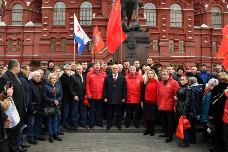 Г.А. Зюганов: Комсомол – наша общая судьба!