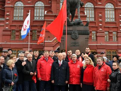 Г.А. Зюганов: Комсомол – наша общая судьба!