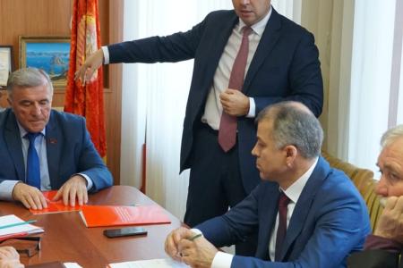 Ю.В. Афонин в ходе рабочей поездки в Дагестан: Перед республиканским отделением КПРФ стоят важные ответственные задачи