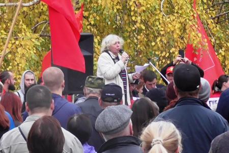 Митинг в Саратове: "Не дадим превратить область в ядовитую свалку!"
