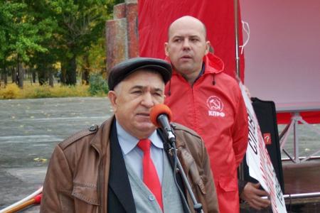 Акция памяти в честь защитников Дома Советов и «ЗА честные выборы!» прошла в Казани