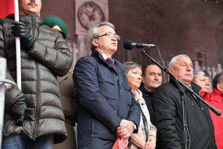 Г.А. Зюганов на митинге в Москве: Вечная память героям! Да здравствует Советская власть!