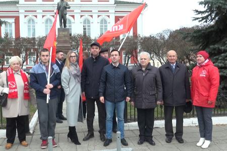 Владимирские коммунисты встретили День рождения Ленинского комсомола
