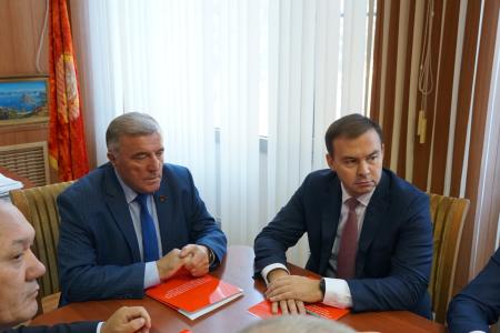 Ю.В. Афонин в ходе рабочей поездки в Дагестан: Перед республиканским отделением КПРФ стоят важные ответственные задачи