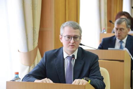 Республика Якутия. Переголосовать нельзя оставить. Где поставить запятую?