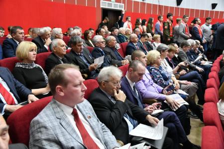 В Подмосковье открылся IX (октябрьский) Пленум ЦК КПРФ