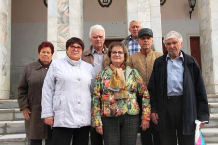 Саратовская область. Депутат-коммунист Госдумы О.Н. Алимова побывала в Базарном Карабулаке