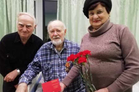 Калужские коммунисты провели автопробег в честь 101-го Дня рождения ВЛКСМ