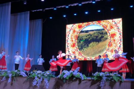 В Орле состоялся концерт, посвященный 101-ой годовщине образования Ленинского комсомола