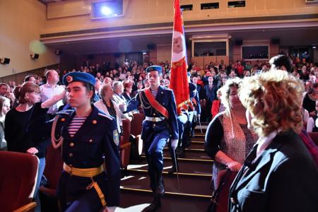 В Москве состоялся праздничный концерт, посвященный 101-й годовщине Ленинского Комсомола