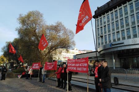 «От возмездия им не уйти!». Пермские коммунисты провели митинг 3 октября    