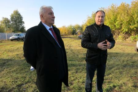 Секретари Тамбовского обкома КПРФ встретились с жителями села Челнаво-Покровское