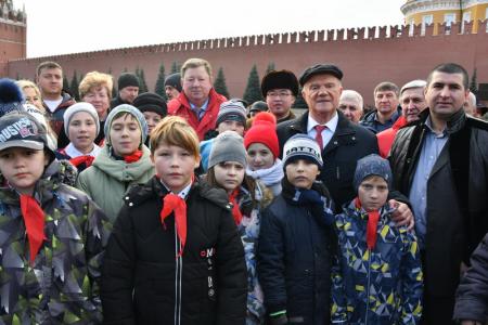 Г.А. Зюганов: Комсомол – наша общая судьба!