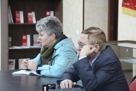 О.Н. Алимова: «Деньги есть, но все складываются в кубышку — отсюда и проблемы»