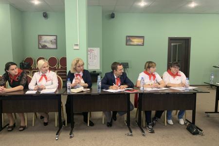 Слушатели ЦПУ КПРФ встретились с представителями Кубы и Вьетнама