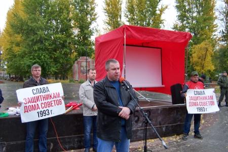 Акция памяти в честь защитников Дома Советов и «ЗА честные выборы!» прошла в Казани