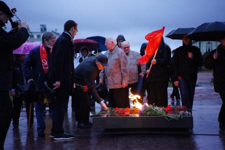 Санкт-Петербург. Памяти защитников советской власти
