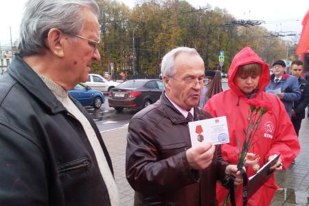 В Ярославле почтили память защитников Советской власти