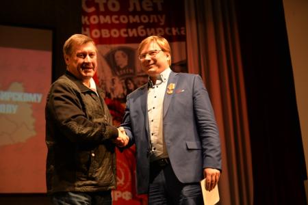 В Новосибирске прошел гала-концерт конкурса-фестиваля «Беспокойные сердца»