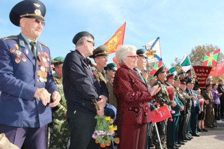 В Крыму отметили годовщину Октябрьской Революции