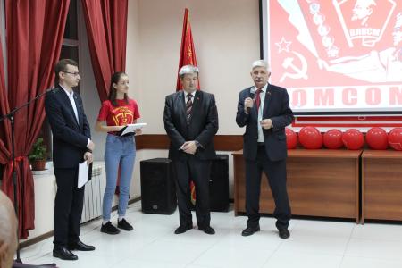 Праздничный концерт ко Дню комсомола в Белгороде