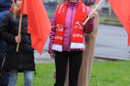 В городе Волгореченск Костромской области прошла акция в защиту врачей