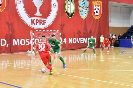 Лига чемпионов: четвертая подряд победа МФК КПРФ!