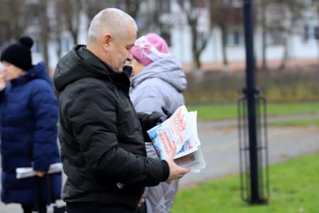 В городе Волгореченск Костромской области прошла акция в защиту врачей