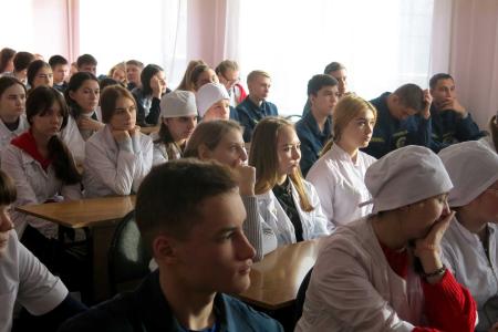 Чувашская Республика. Валентин Шурчанов встретился со студентами и провел прием граждан