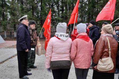 Комсомольцы Брянщины провели Вахту памяти