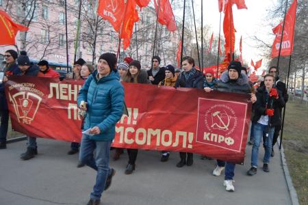 Алтайский край. Барнаульские коммунисты присоединились к праздничным мероприятиям в честь годовщины Великого Октября