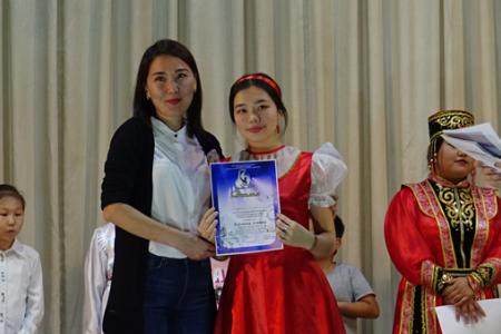 Коммунисты Калмыкии поддержали юные таланты