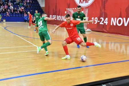 Лига чемпионов: четвертая подряд победа МФК КПРФ!