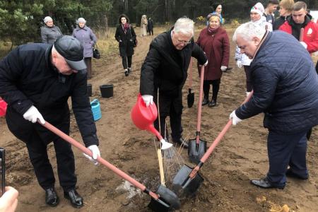 В рамках СКП-КПСС в Беларуси стартовала Международная акция «Сад Победы – Сад Жизни»