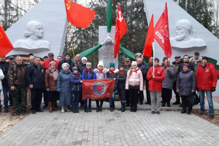 Комсомольцы Брянщины провели Вахту памяти