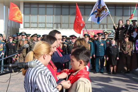 В Крыму отметили годовщину Октябрьской Революции